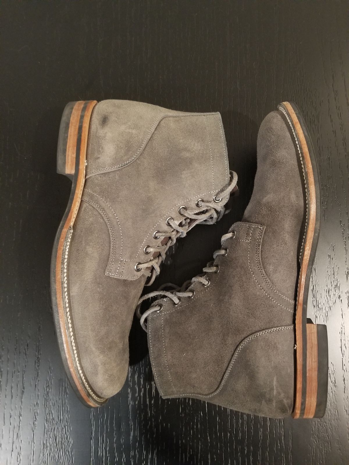 Photo by EzSteve on January 6, 2023 of the Viberg Service Boot in C.F. Stead Anthracite Waxed Roughout.