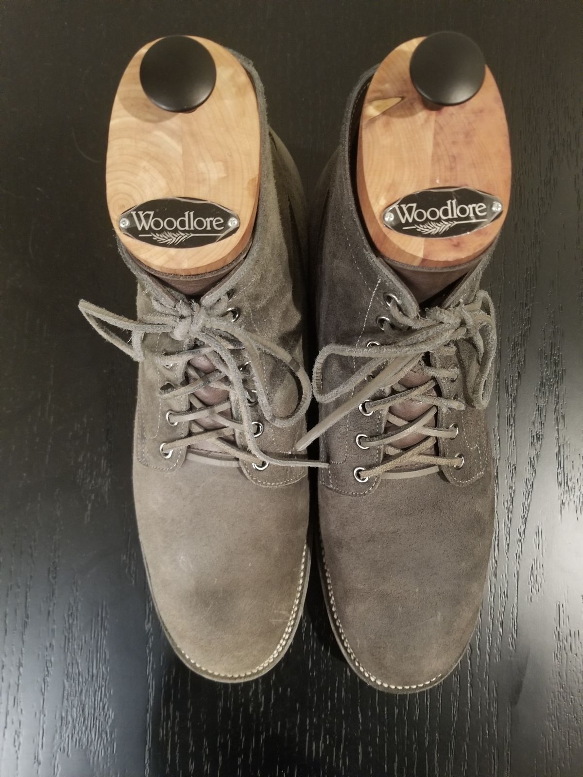 Photo by EzSteve on February 6, 2023 of the Viberg Service Boot in C.F. Stead Anthracite Waxed Roughout.