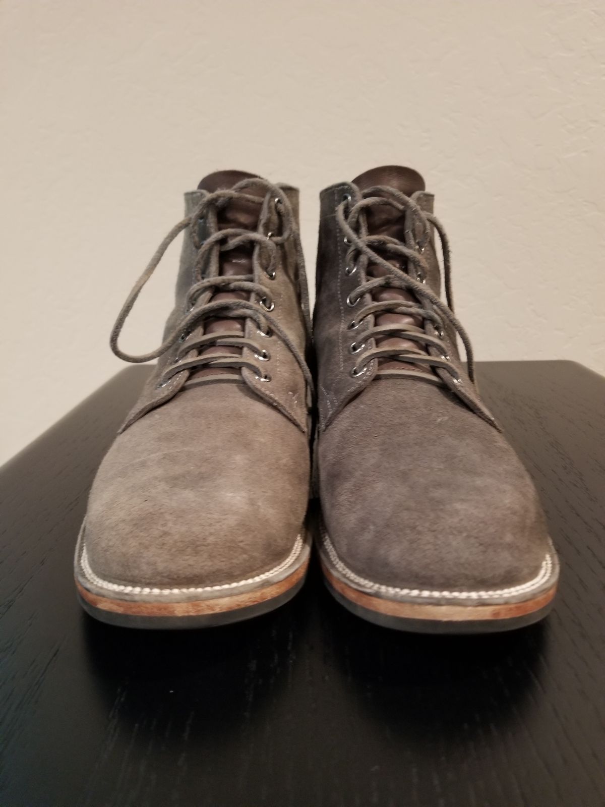 Photo by EzSteve on April 6, 2023 of the Viberg Service Boot in C.F. Stead Anthracite Waxed Roughout.
