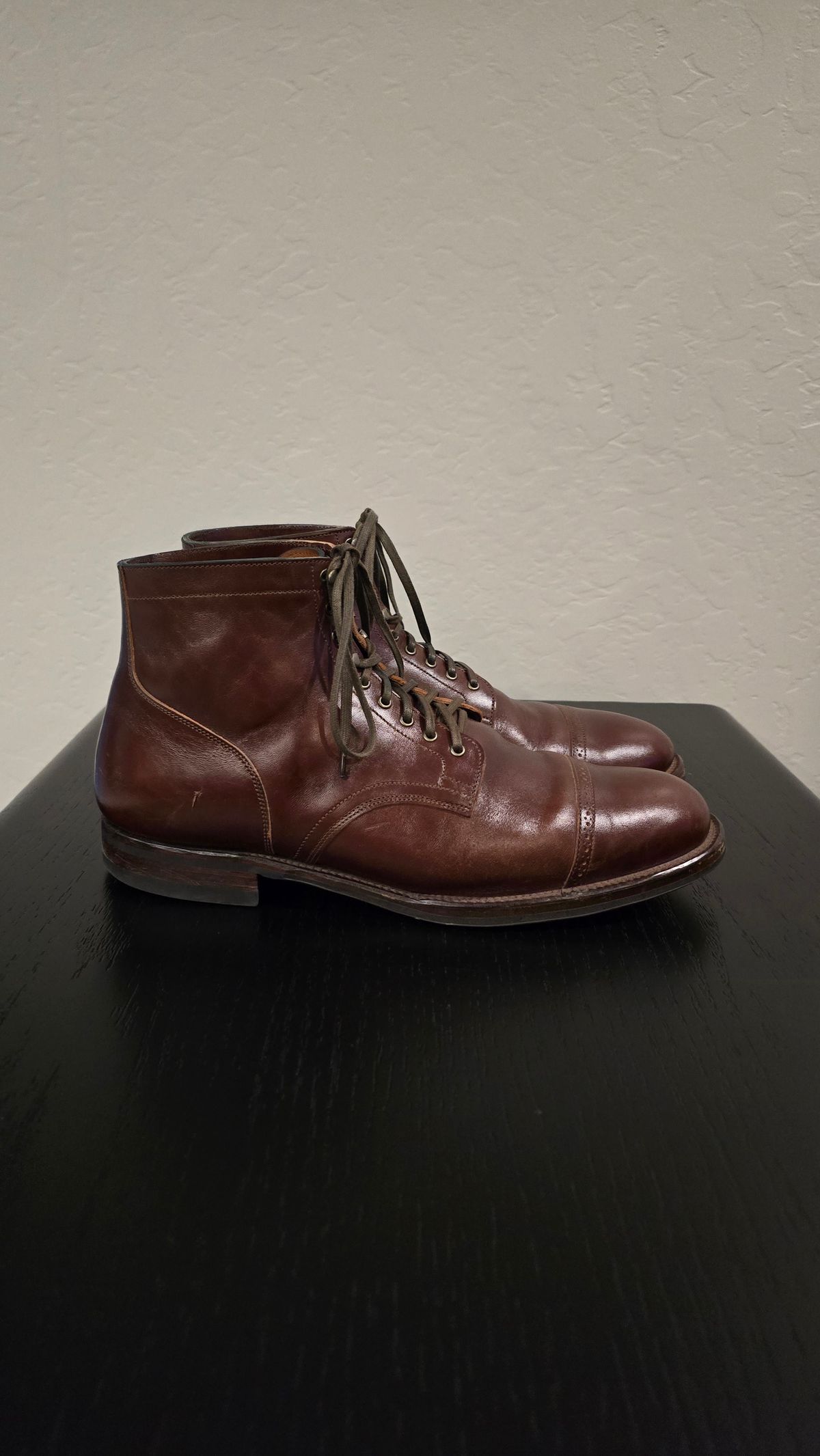 Photo by EzSteve on January 6, 2025 of the Viberg Service Boot BCT in Maryam Marrone Sego Horse Butt.