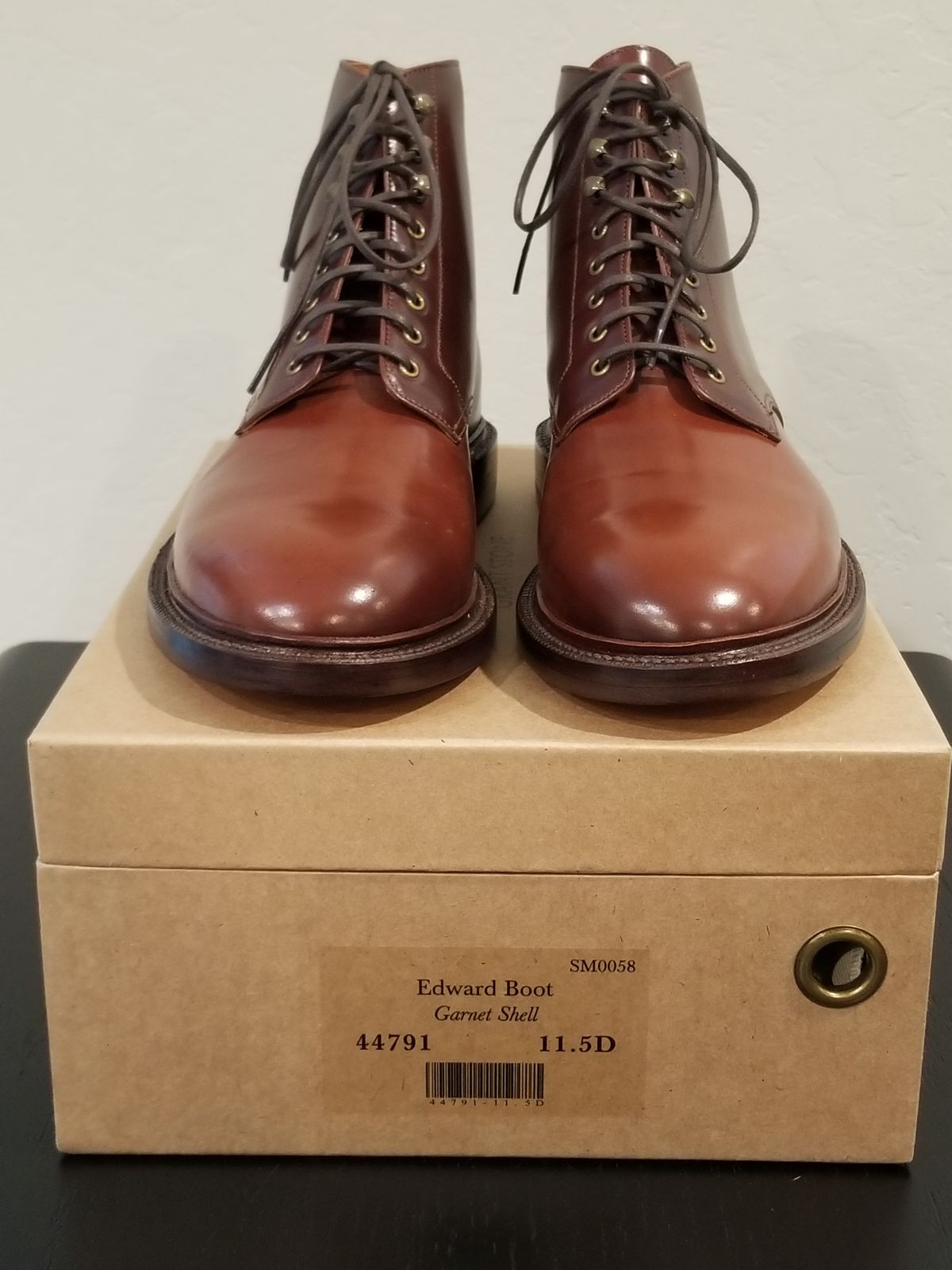 Photo by EzSteve on October 2, 2023 of the Grant Stone Edward Boot in Horween Garnet Shell Cordovan.
