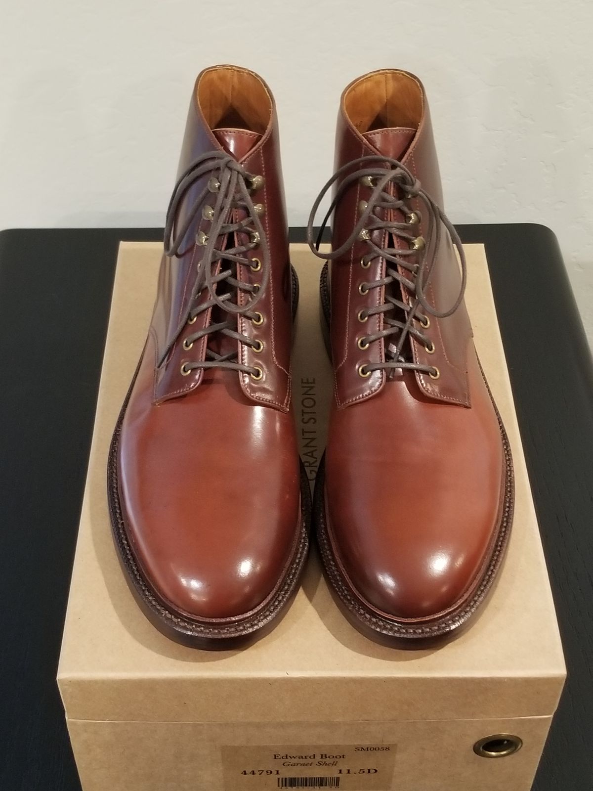 Photo by EzSteve on October 2, 2023 of the Grant Stone Edward Boot in Horween Garnet Shell Cordovan.