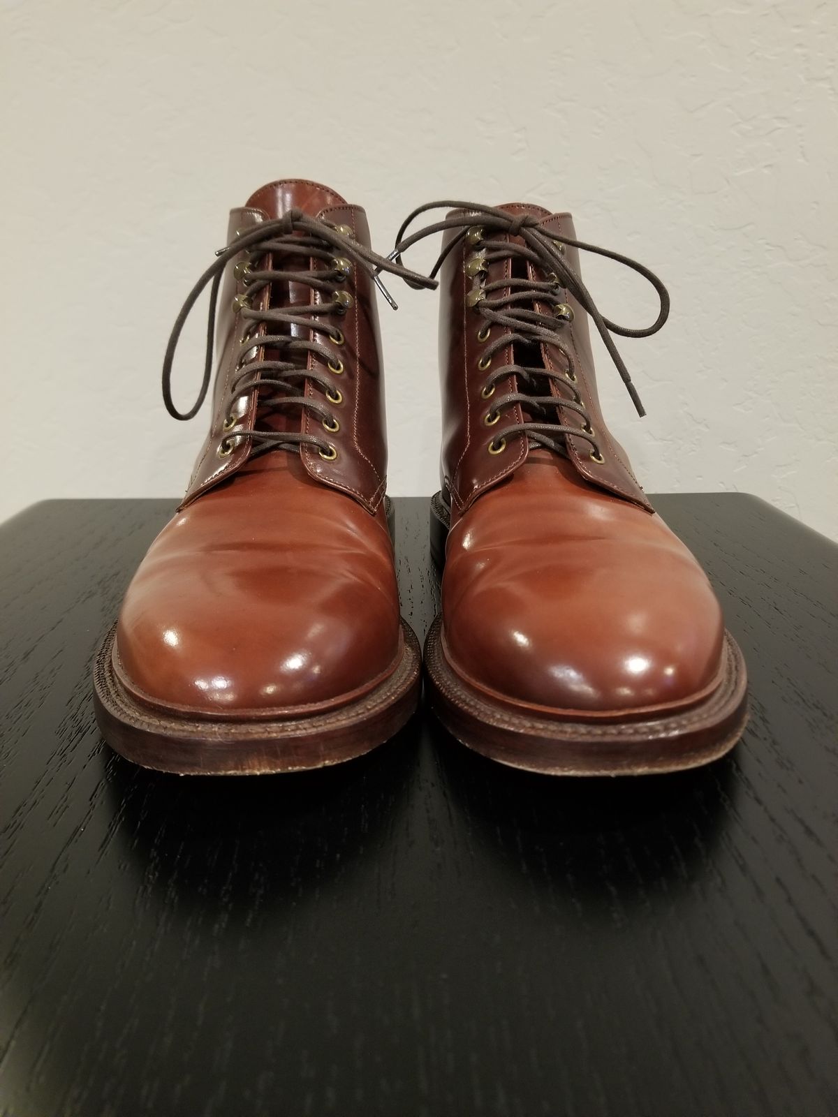 Photo by EzSteve on November 6, 2023 of the Grant Stone Edward Boot in Horween Garnet Shell Cordovan.