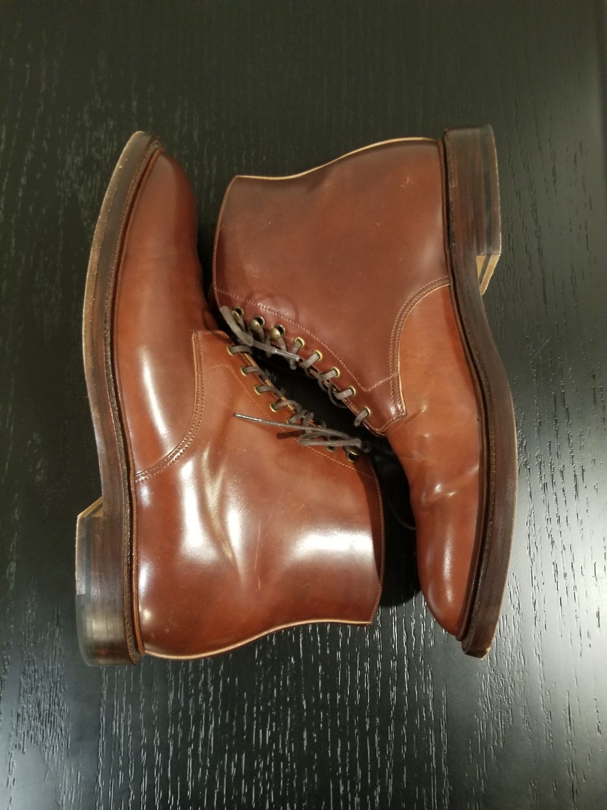 Photo by EzSteve on November 6, 2023 of the Grant Stone Edward Boot in Horween Garnet Shell Cordovan.