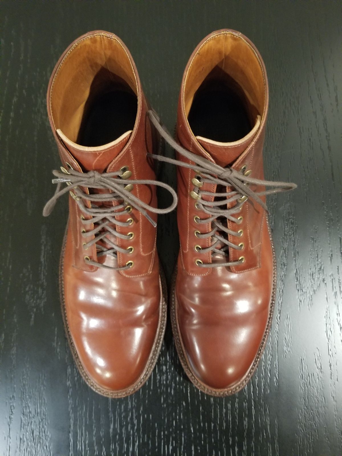 Photo by EzSteve on November 6, 2023 of the Grant Stone Edward Boot in Horween Garnet Shell Cordovan.