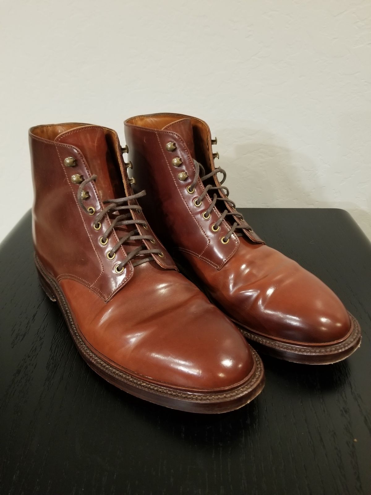 Photo by EzSteve on December 6, 2023 of the Grant Stone Edward Boot in Horween Garnet Shell Cordovan.