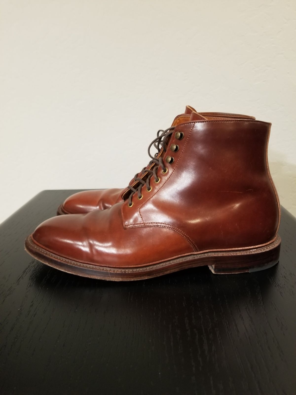 Photo by EzSteve on December 6, 2023 of the Grant Stone Edward Boot in Horween Garnet Shell Cordovan.