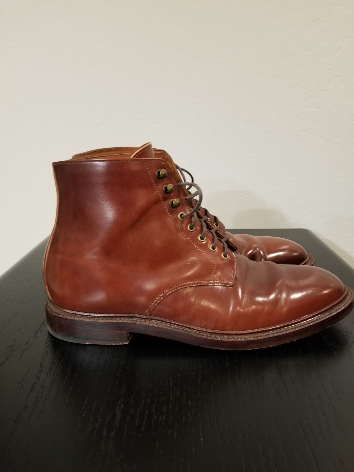 Photo by EzSteve on December 6, 2023 of the Grant Stone Edward Boot in Horween Garnet Shell Cordovan.