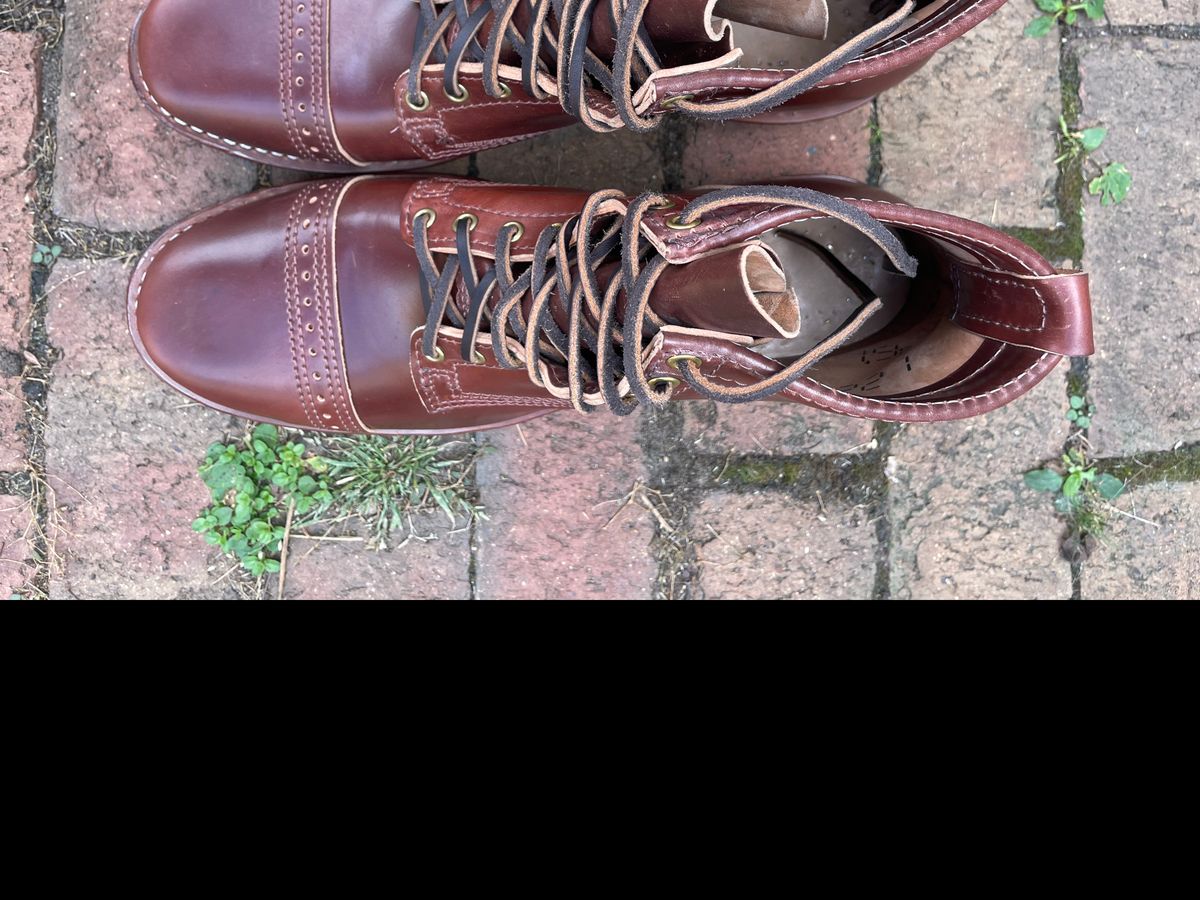 Photo by nareichert on October 1, 2022 of the Wesco Hendrik in Horween Color 4 Shell Cordovan.