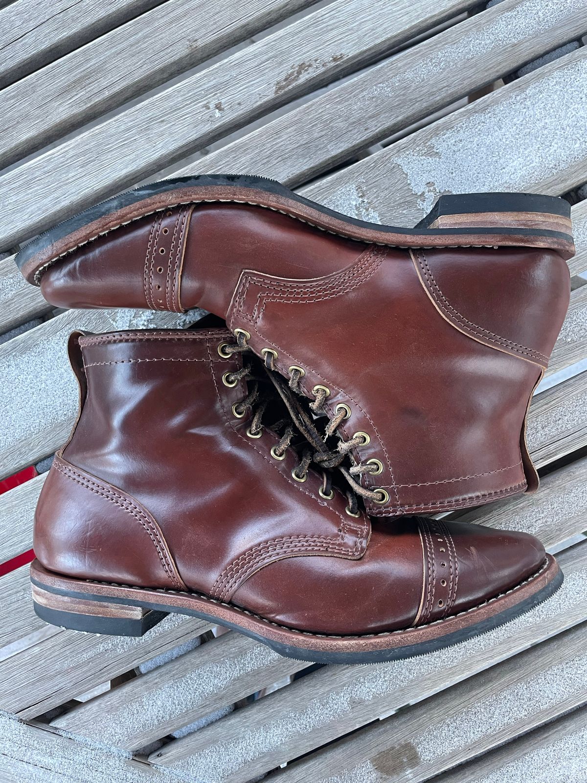 Photo by nareichert on December 4, 2022 of the Wesco Hendrik in Horween Color 4 Shell Cordovan.