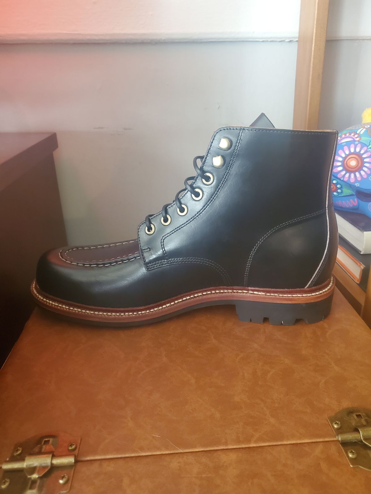 Photo by realoscarmayer on October 9, 2023 of the Grant Stone Brass Boot in Horween Black Chromexcel.