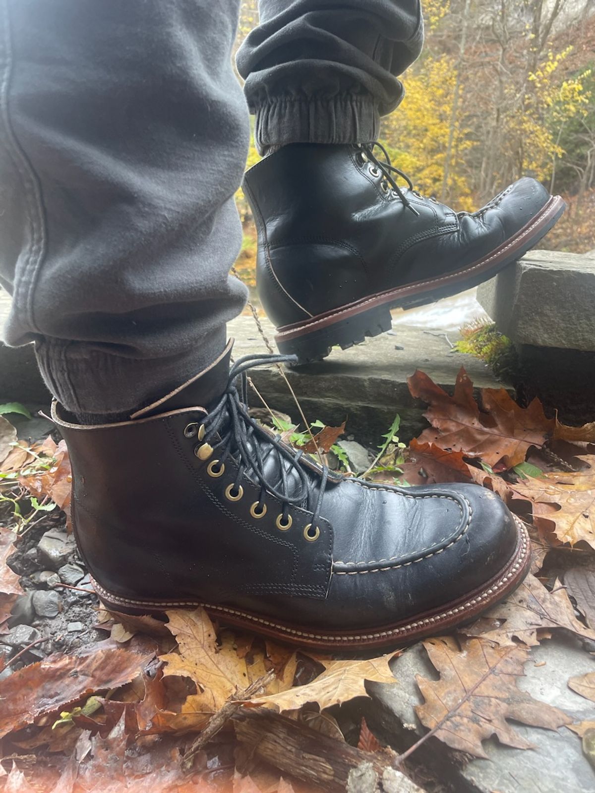 Photo by realoscarmayer on November 3, 2023 of the Grant Stone Brass Boot in Horween Black Chromexcel.