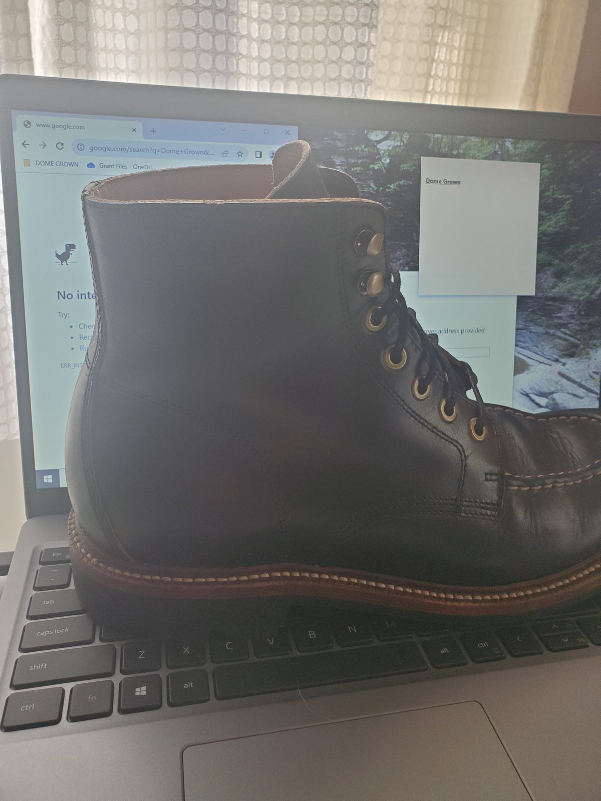 Photo by realoscarmayer on November 3, 2023 of the Grant Stone Brass Boot in Horween Black Chromexcel.