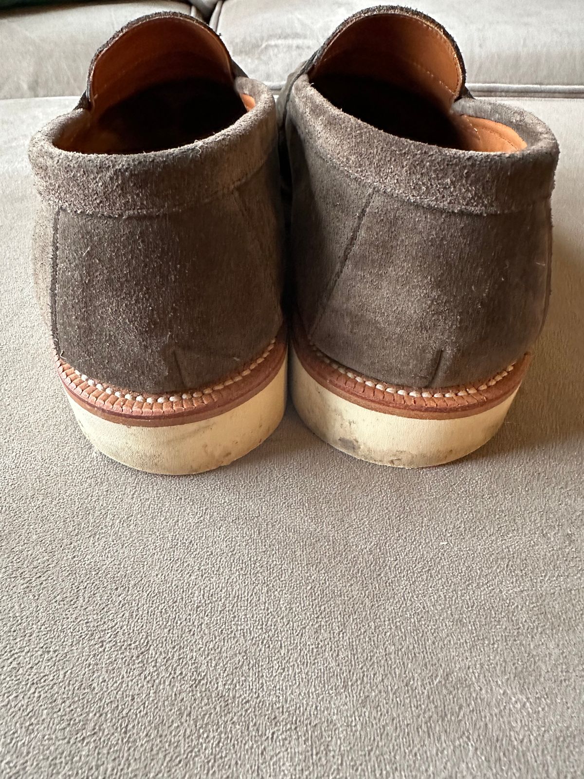 Photo by HaargusMcFargus on January 4, 2023 of the Grant Stone Traveler Penny in C.F. Stead Loden Janus Calf Suede.
