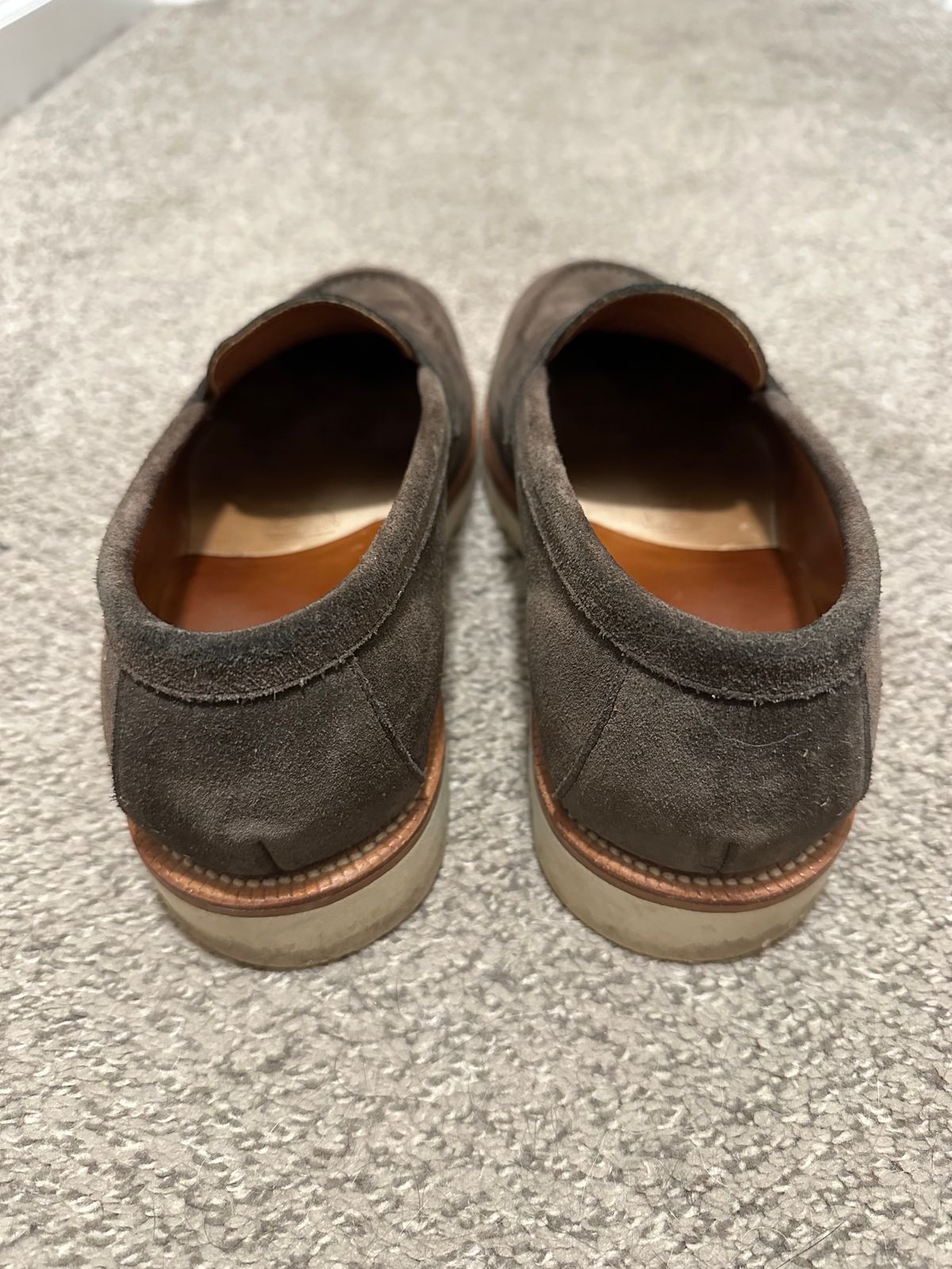 Photo by HaargusMcFargus on April 2, 2023 of the Grant Stone Traveler Penny in C.F. Stead Loden Janus Calf Suede.