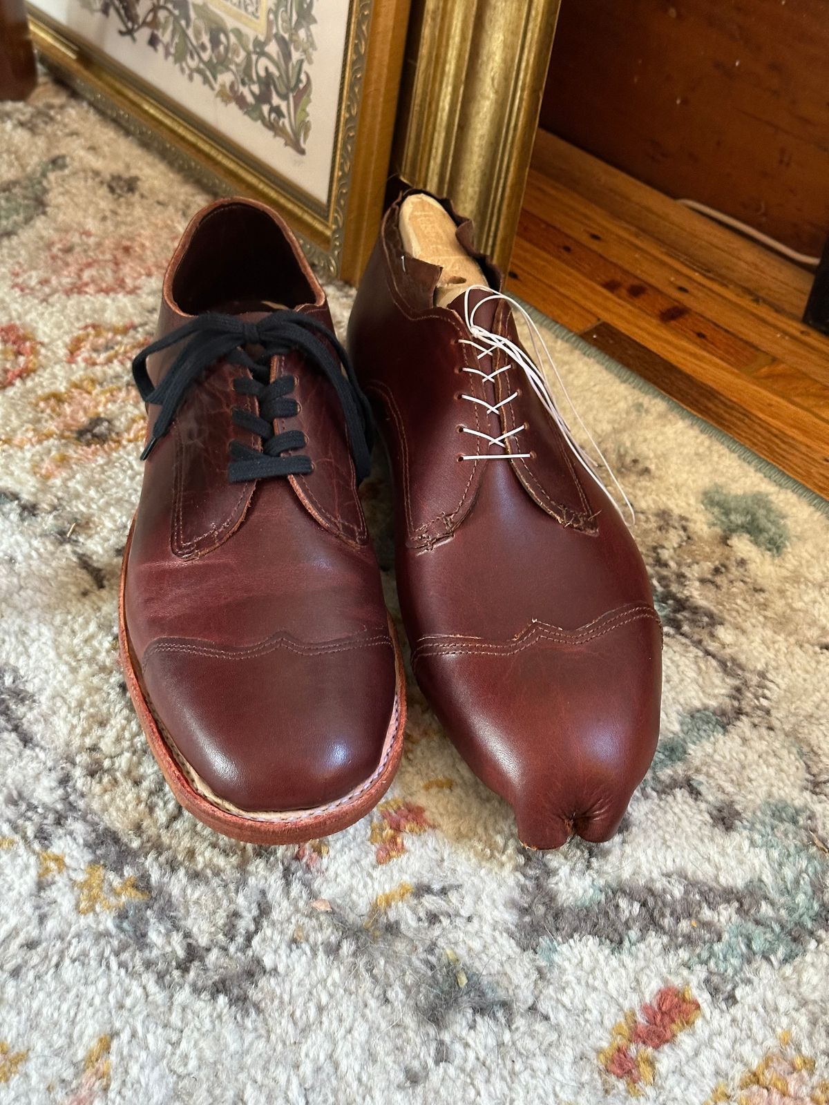 Photo by HaargusMcFargus on September 3, 2024 of the Harrison Elliott Footwear Custom Model in Acadia Leather - America - Red.