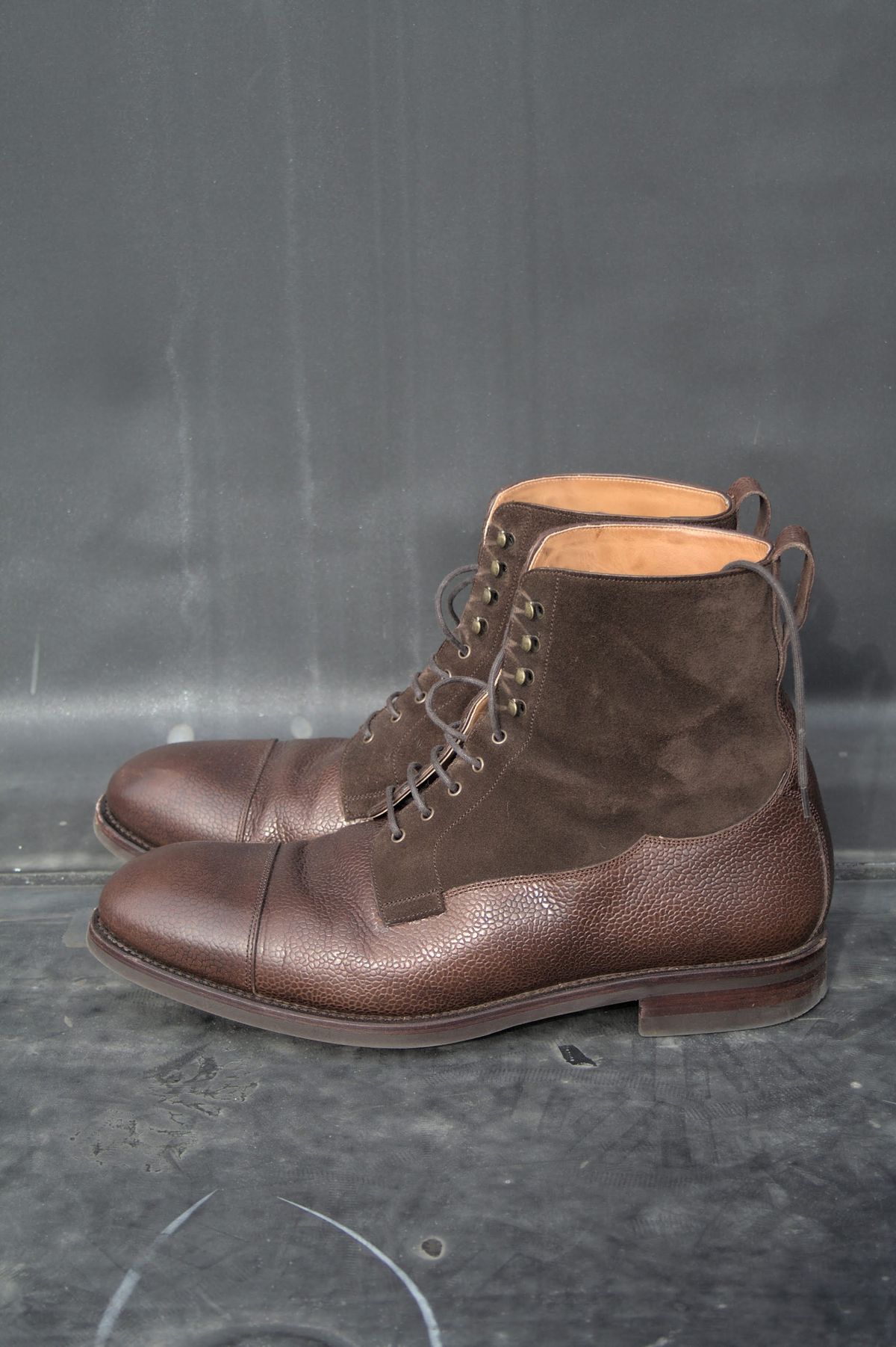Photo by lucidpivot on November 1, 2022 of the Carmina Work Boots 80791 in Du Puy Brown Country Calf.