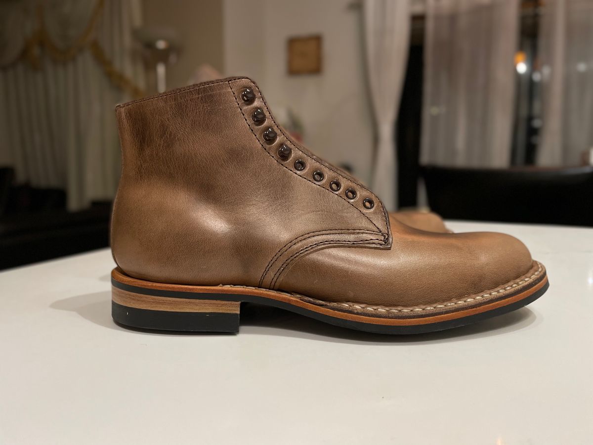 Photo by Ageless on September 29, 2022 of the White's Stevens (Plain Toe) in Horween Natural Chromexcel.