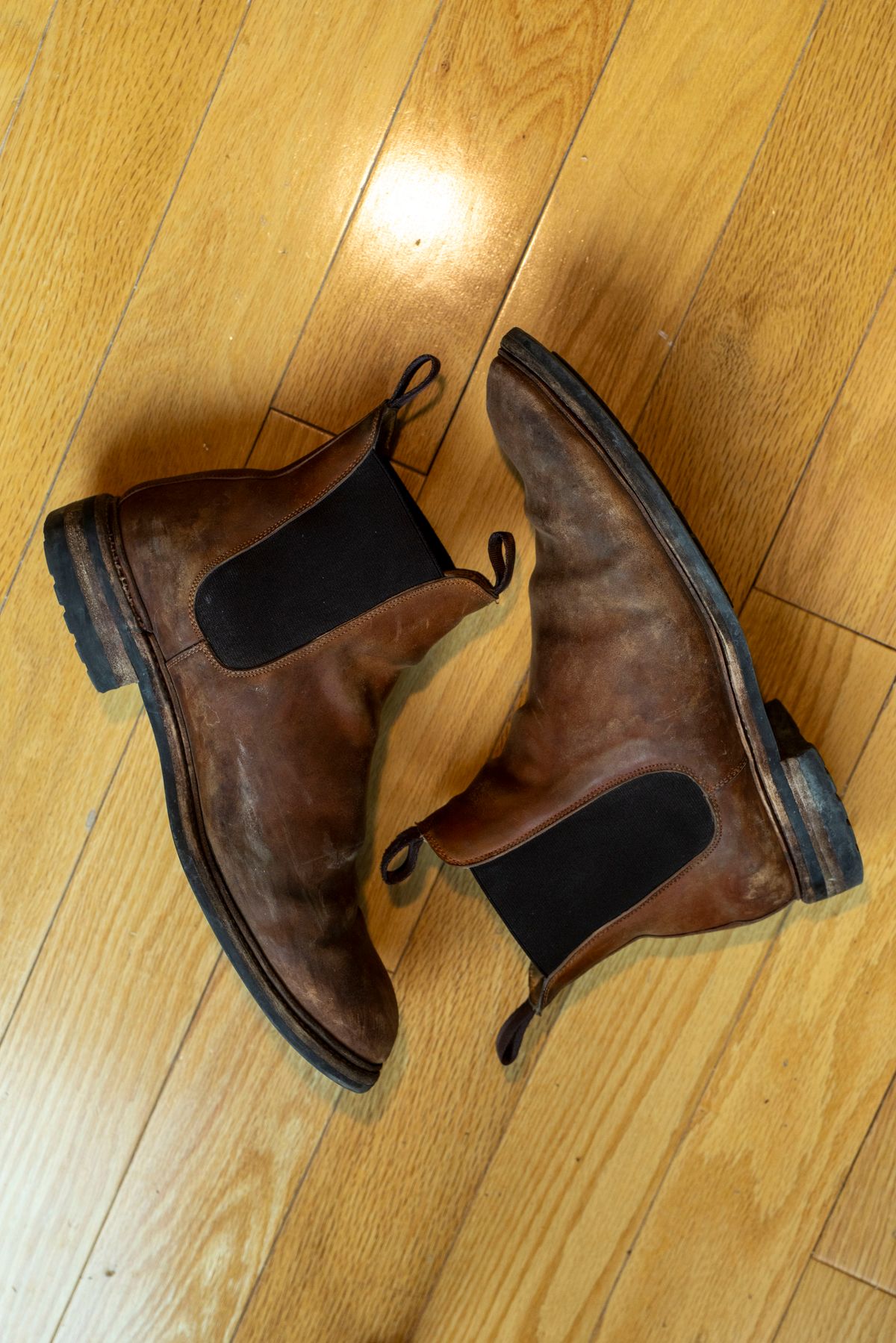 Photo by Ageless on March 5, 2025 of the Meermin Chelsea Boot in Whiskey Heritage Shell Cordovan.