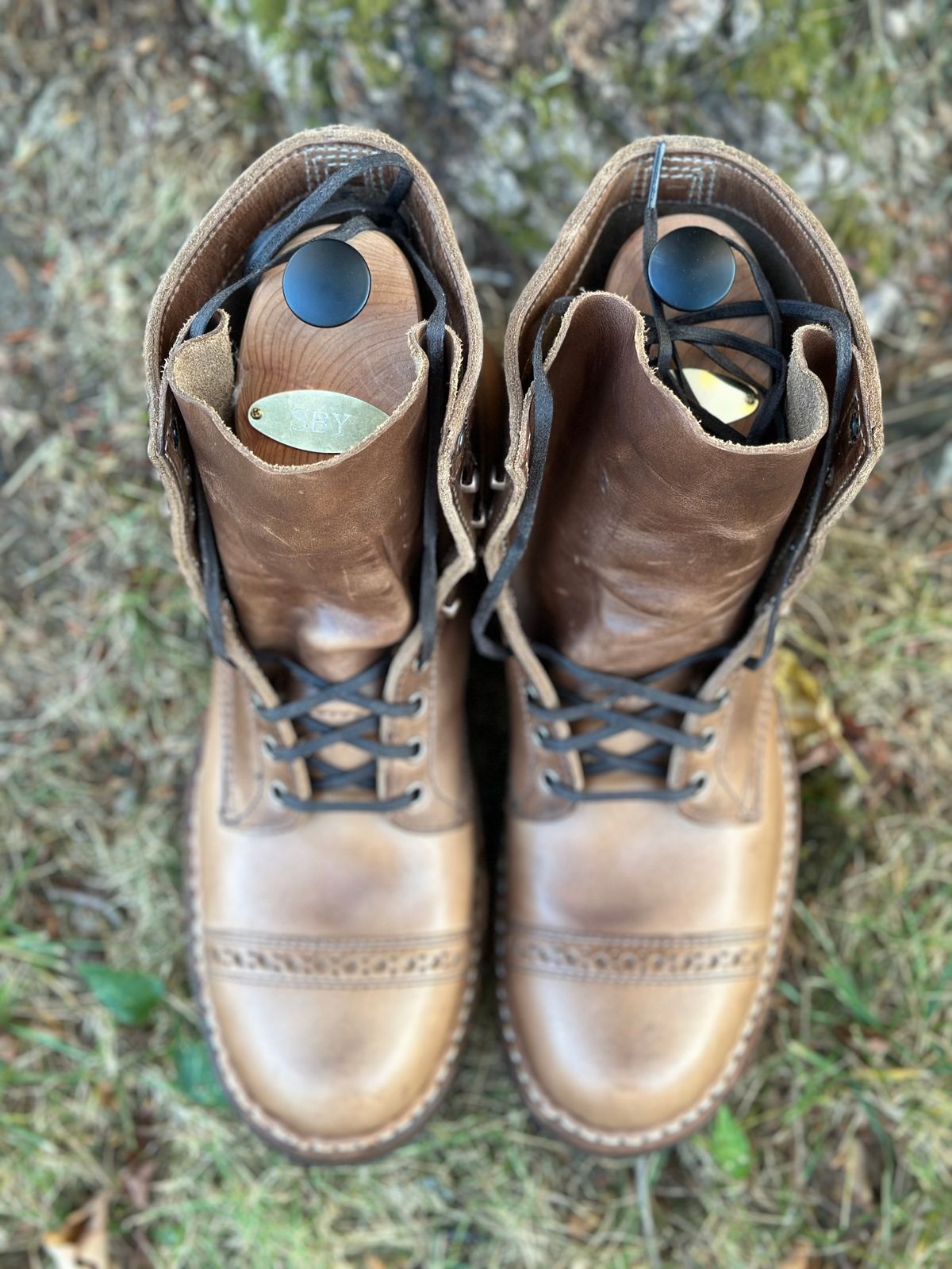 Photo by Bob_Loblaw on November 1, 2024 of the White's Classic Workboot in Horween Natural Chromexcel.