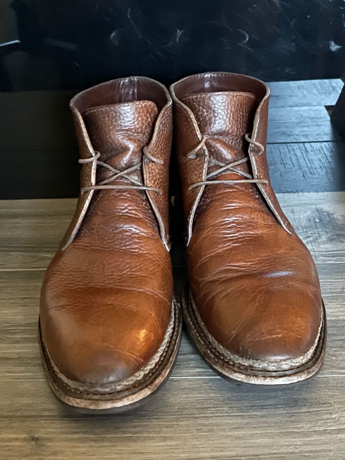 Photo by ifticar2 on January 5, 2023 of the Blkbrd Shoemaker Fenrir Chukka Boot in Unlisted Leather.