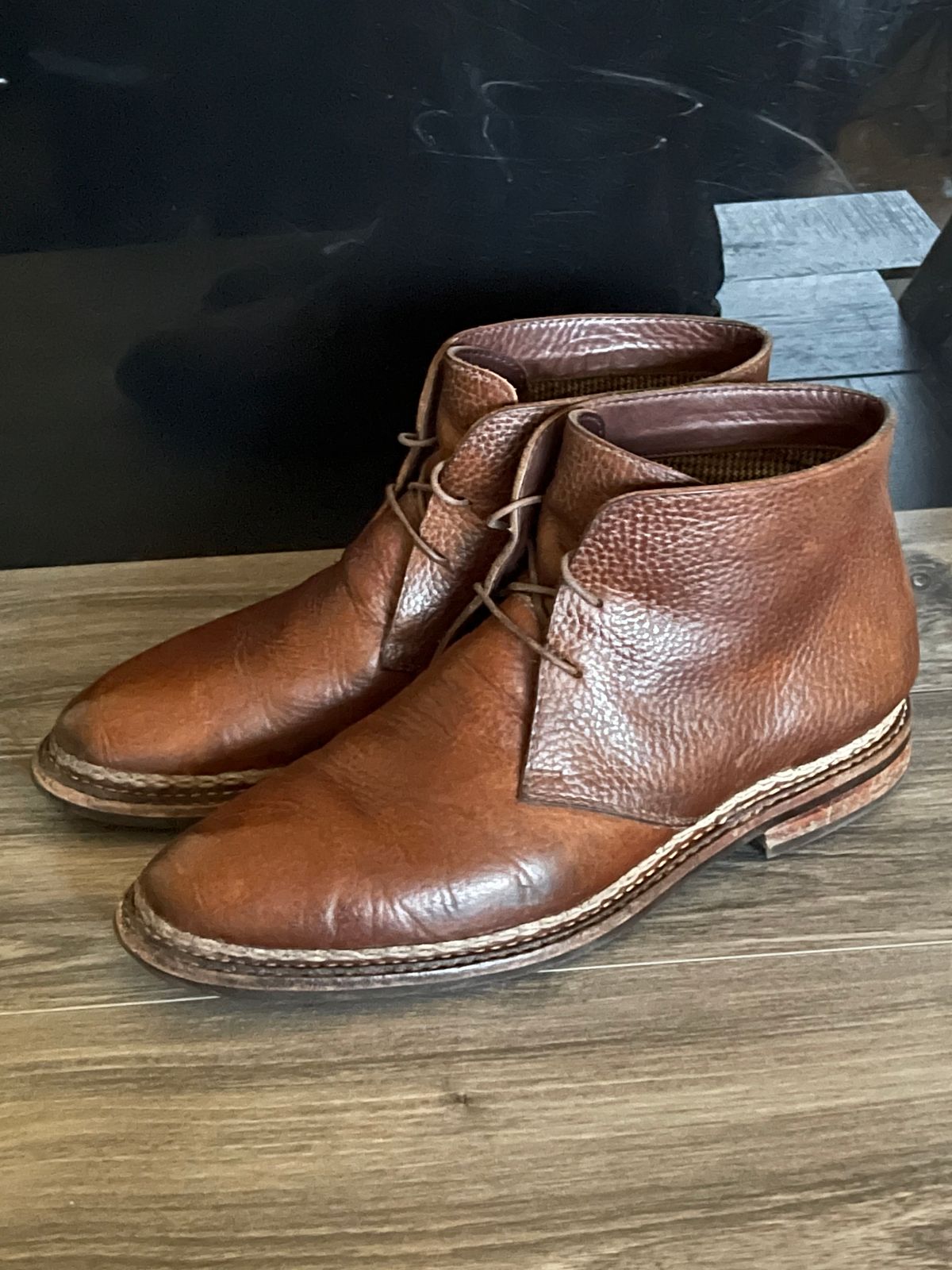 Photo by ifticar2 on January 5, 2023 of the Blkbrd Shoemaker Fenrir Chukka Boot in Unlisted Leather.