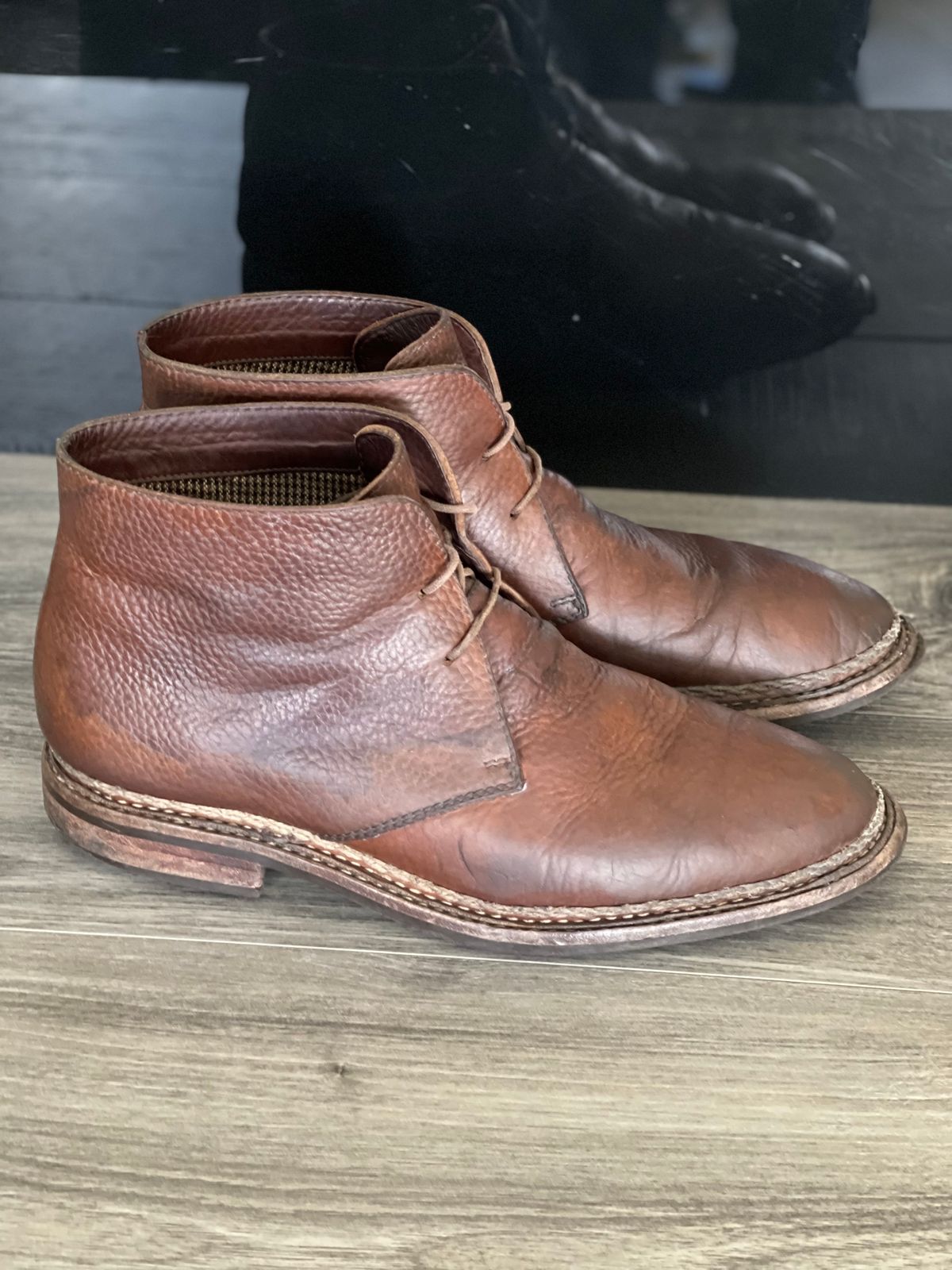 Photo by ifticar2 on April 5, 2023 of the Blkbrd Shoemaker Fenrir Chukka Boot in Unlisted Leather.