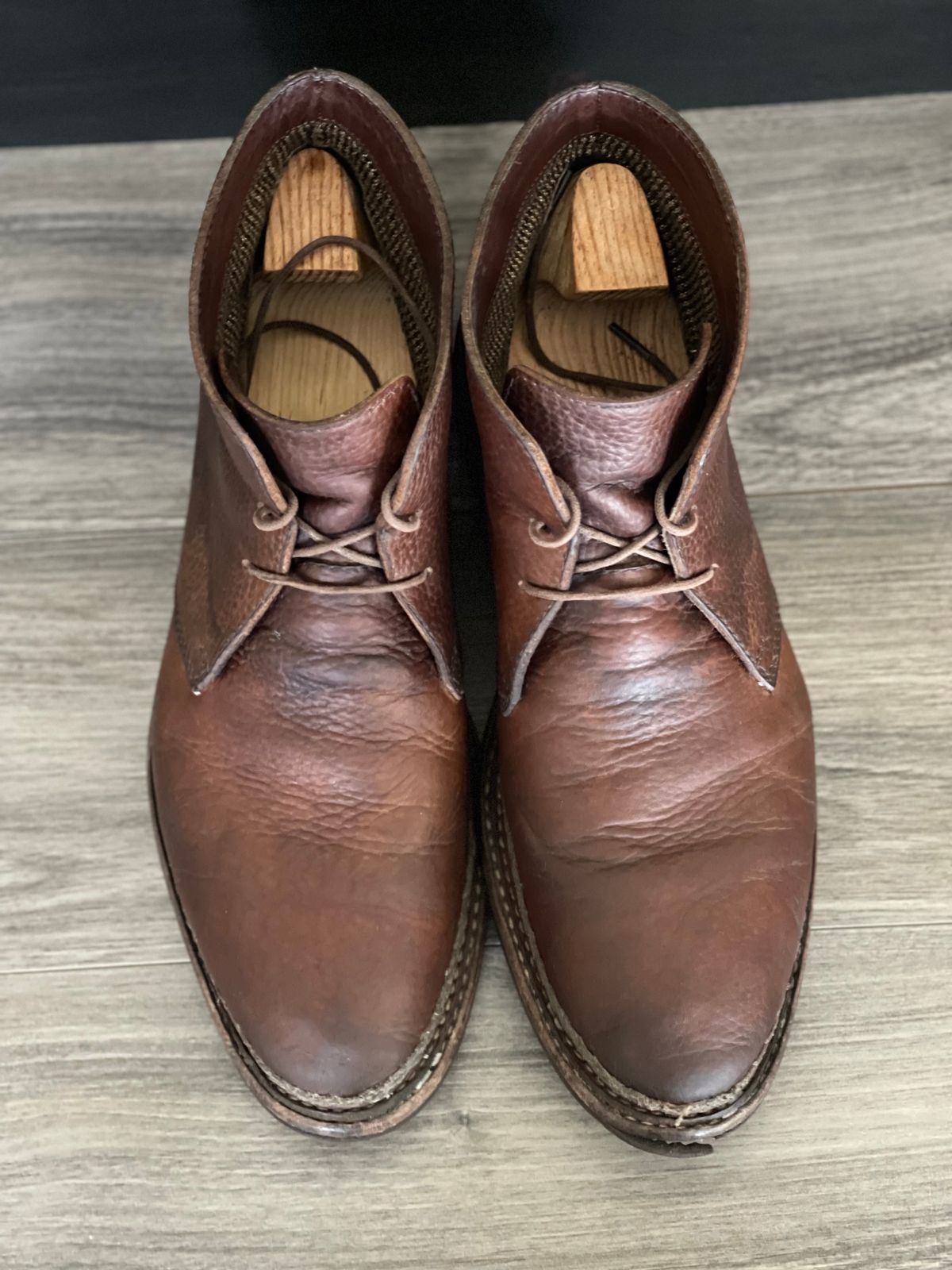 Photo by ifticar2 on April 5, 2023 of the Blkbrd Shoemaker Fenrir Chukka Boot in Unlisted Leather.