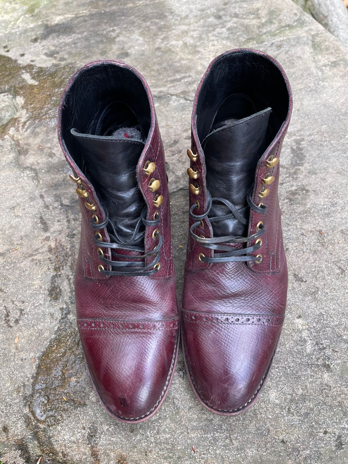 Photo by ifticar2 on November 9, 2023 of the Blkbrd Shoemaker Luchador Service Boot in Horween Dark Burgundy Pioneer Reindeer.