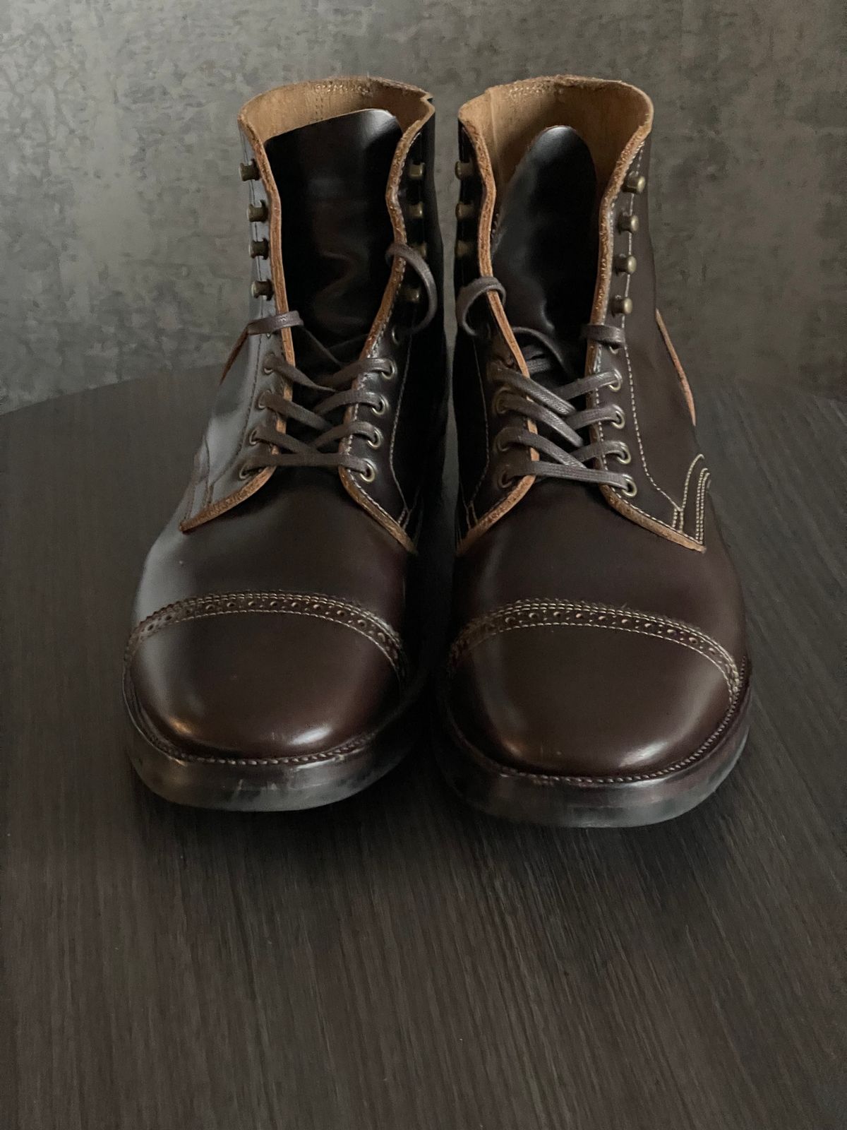 Photo by ifticar2 on November 9, 2023 of the Luos jiet Service Boot in Prime Asia Wine Teacore OTA.