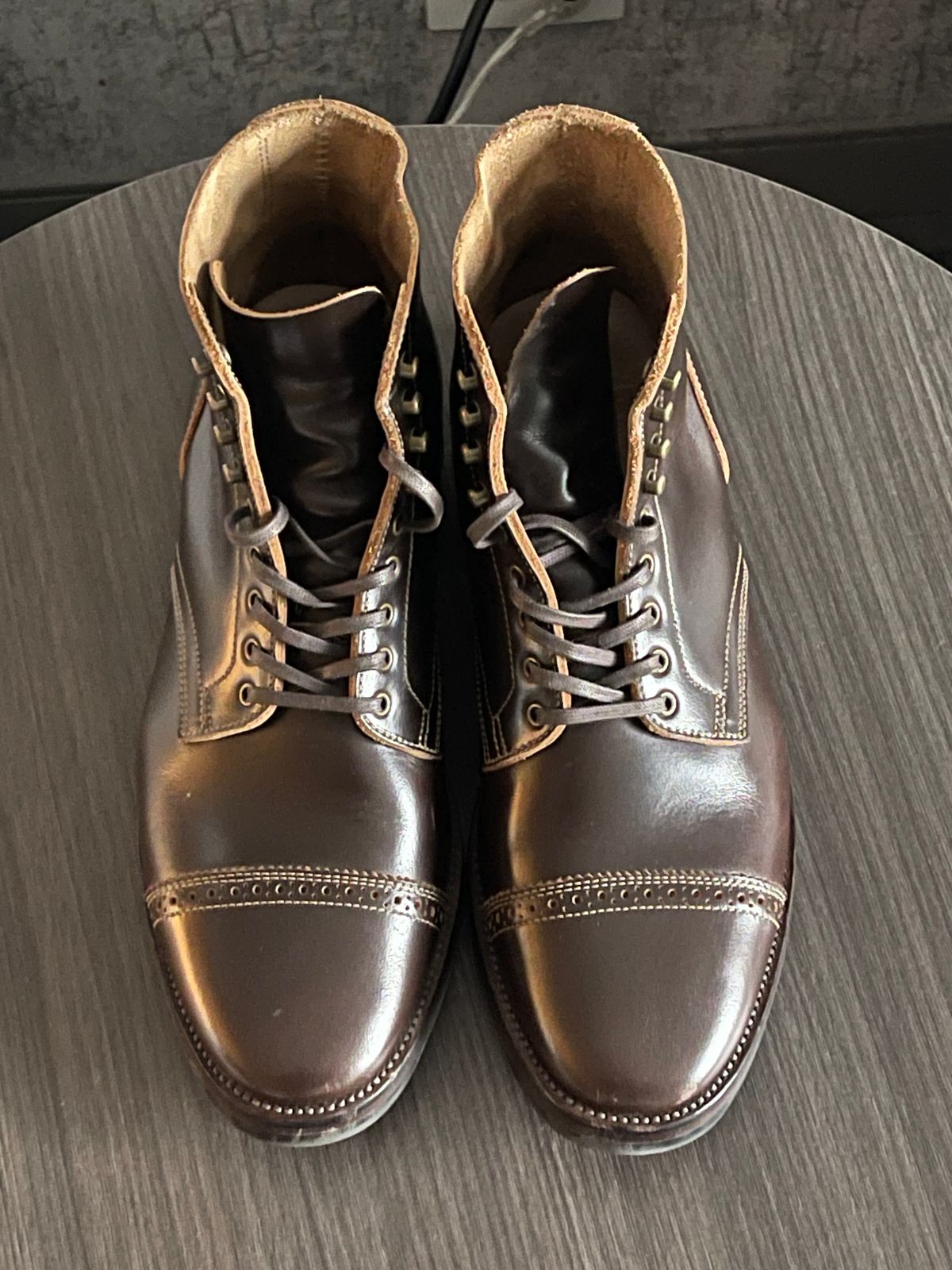 Photo by ifticar2 on November 9, 2023 of the Luos jiet Service Boot in Prime Asia Wine Teacore OTA.