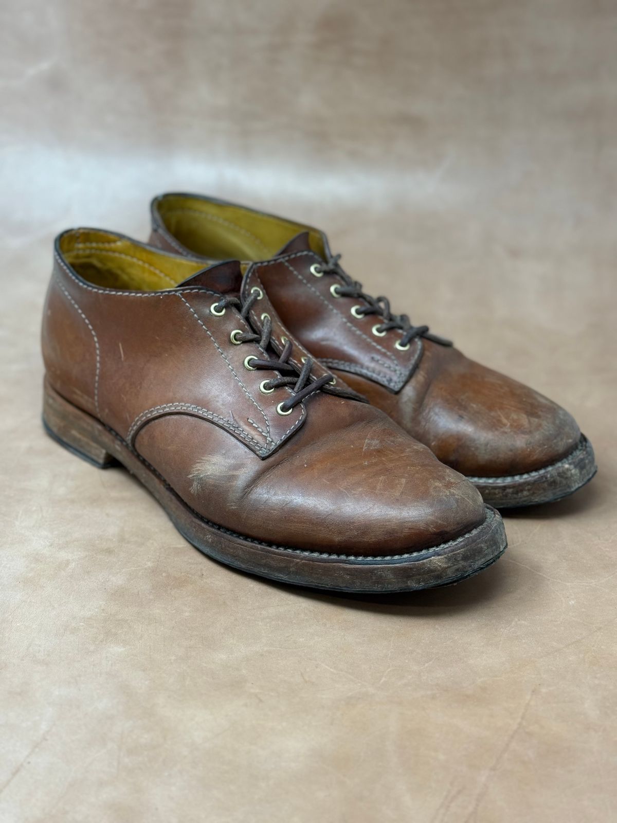 Photo by ifticar2 on February 6, 2025 of the Oldspeed Derby in Horween Russet Horsehide Strips.