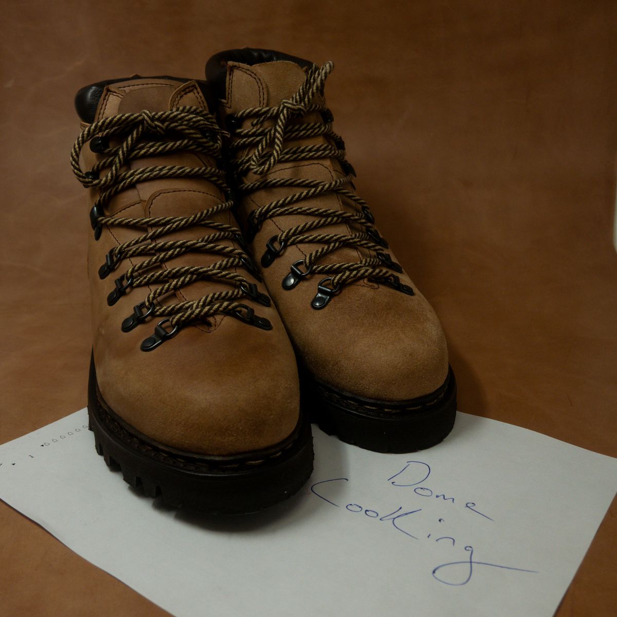 Photo by ifticar2 on November 2, 2025 of the Paraboot Avoriaz in Maryam Natural Waxed Reverse Horsebutt.