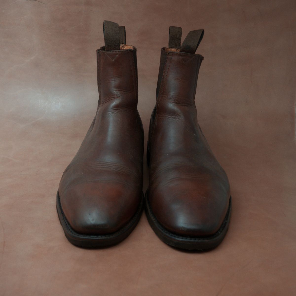 Photo by ifticar2 on November 6, 2025 of the John Doe Shoes Chelsea Boot in Horween Saddle Tan Chromepak.