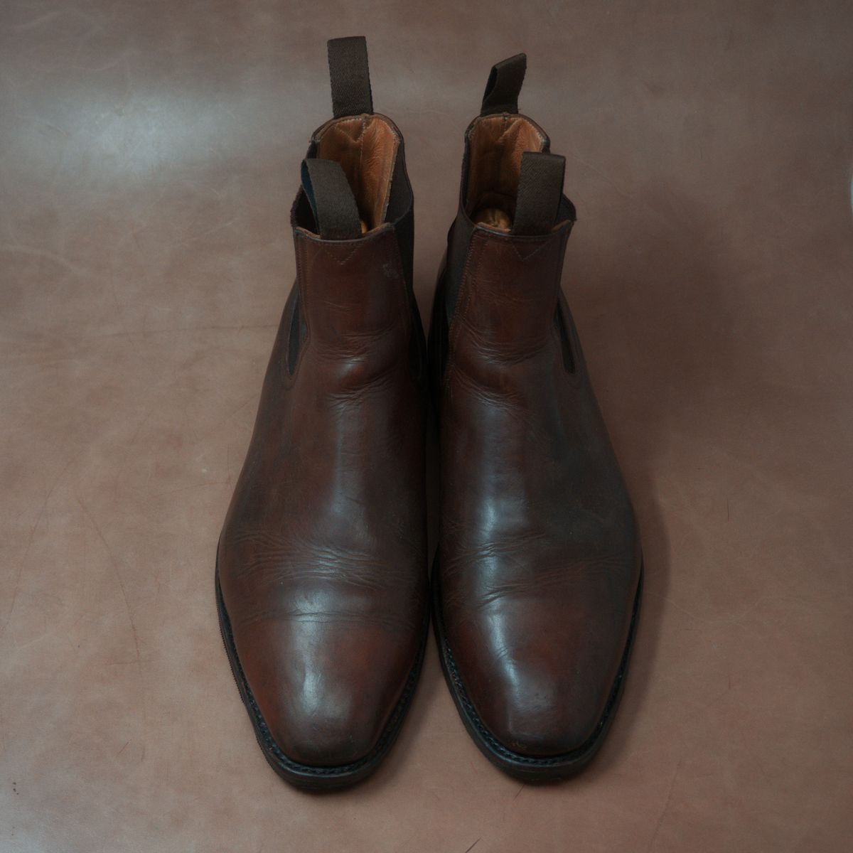 Photo by ifticar2 on November 6, 2025 of the John Doe Shoes Chelsea Boot in Horween Saddle Tan Chromepak.