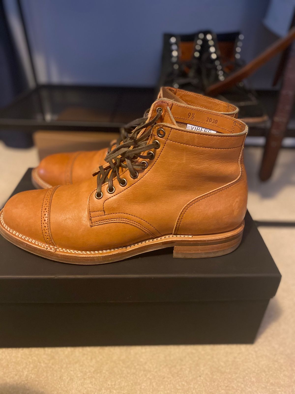 Photo by KieJones on April 14, 2022 of the Viberg Service Boot in Tochigi Natural Cowhide.