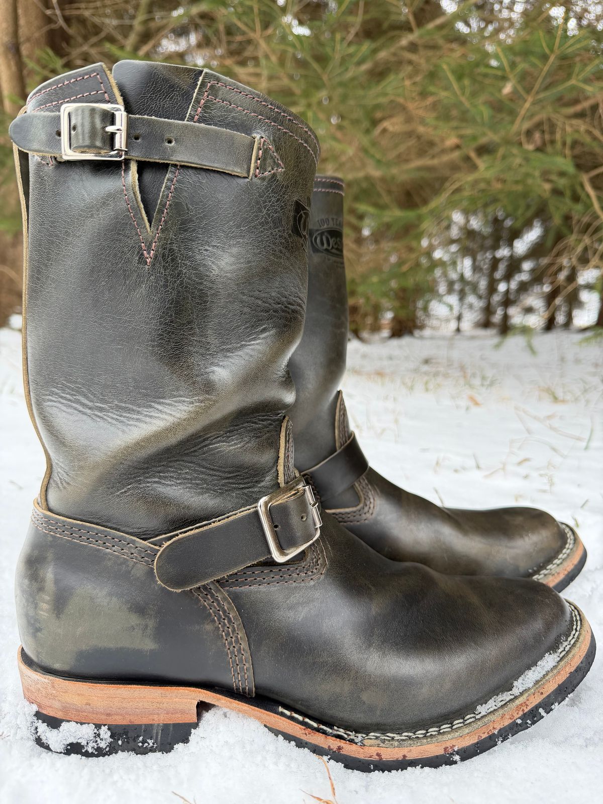 Photo by blackandbrownblues on January 3, 2026 of the Wesco Mister Lou in Maryam Petrolio Waxed Black Horsehide.