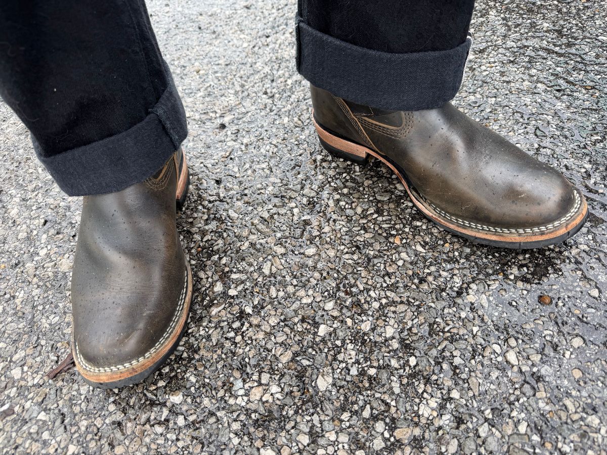 Photo by blackandbrownblues on March 5, 2026 of the Wesco Mister Lou in Maryam Petrolio Waxed Black Horsehide.