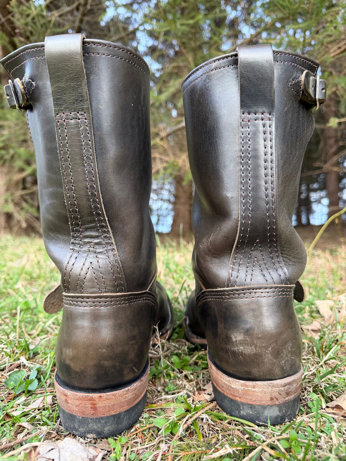 Photo by blackandbrownblues on April 2, 2026 of the Wesco Mister Lou in Maryam Petrolio Waxed Black Horsehide.