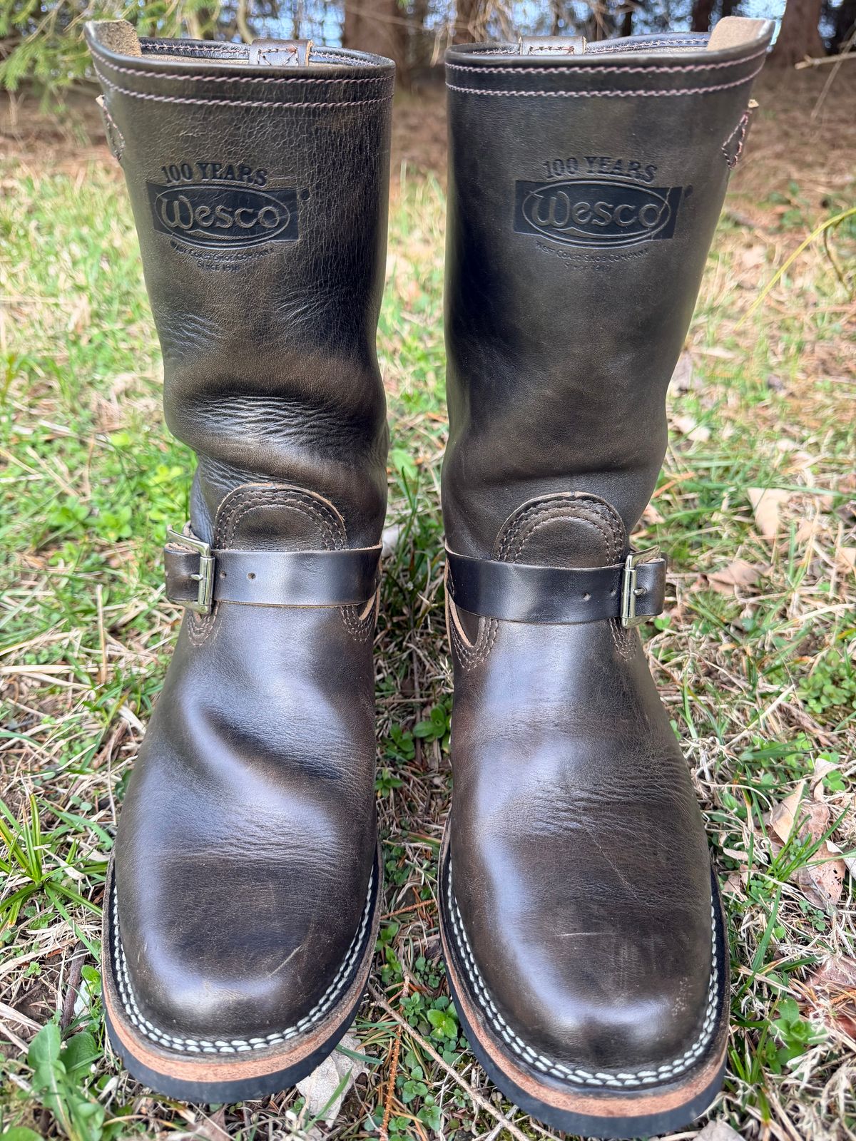 Photo by blackandbrownblues on April 2, 2026 of the Wesco Mister Lou in Maryam Petrolio Waxed Black Horsehide.