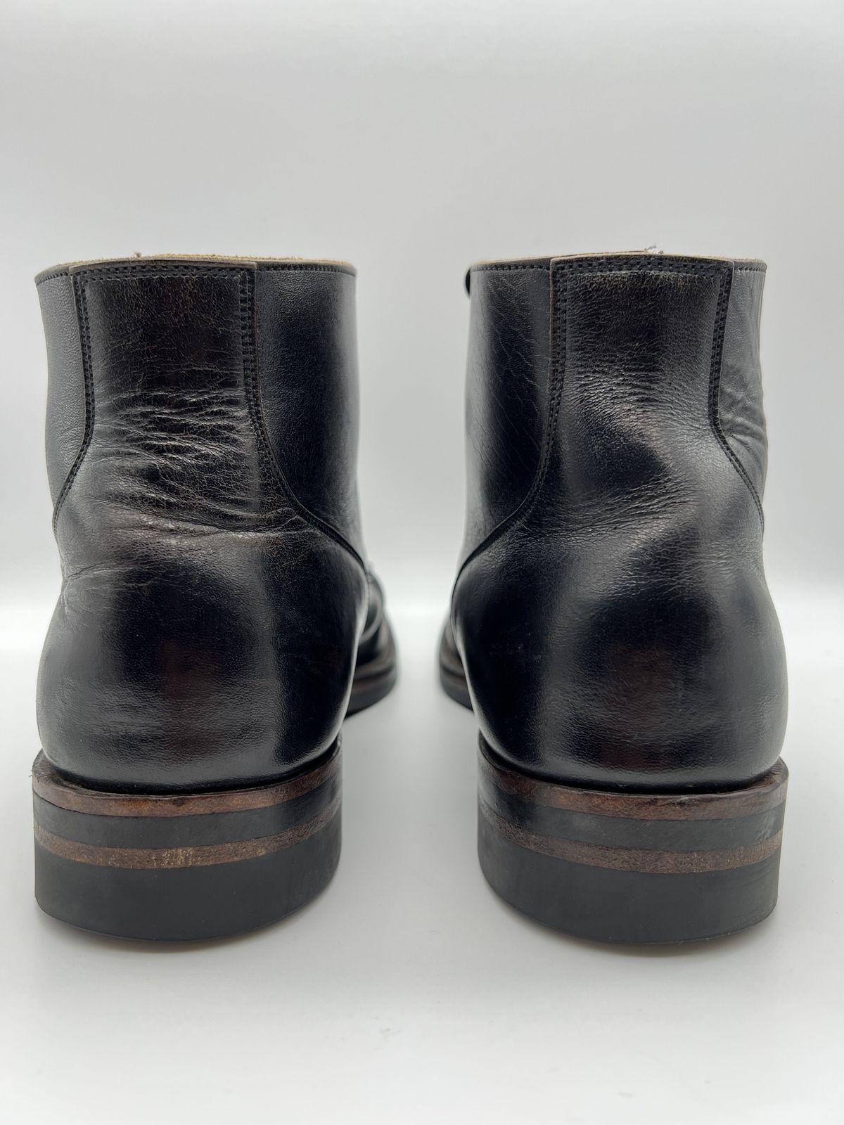 Photo by blackandbrownblues on May 6, 2022 of the Viberg Service Boot in Shinki Black Oiled Horsebutt.