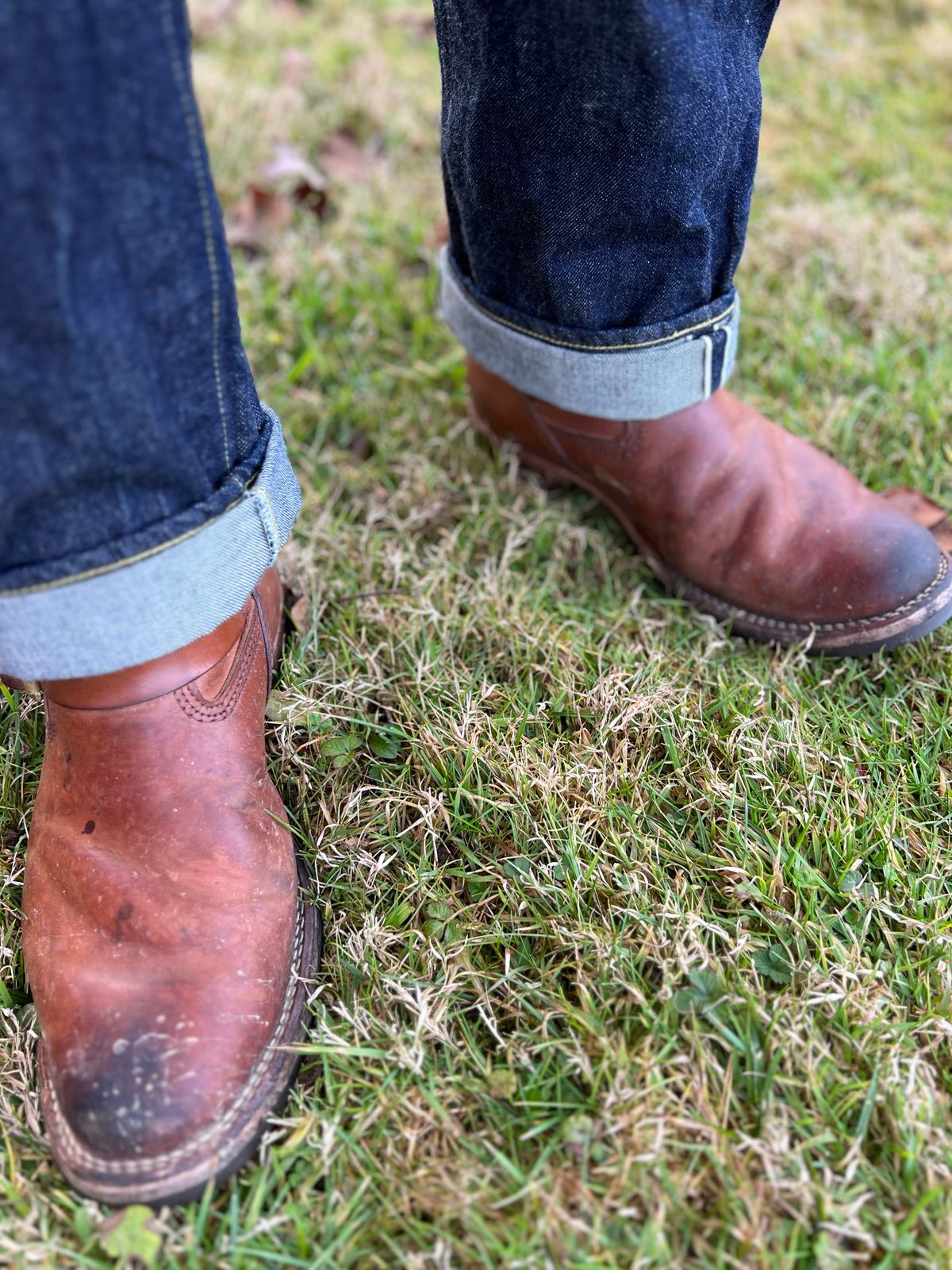 Photo by blackandbrownblues on January 19, 2023 of the Wesco Mister Lou in Maryam Natural Horsebutt.