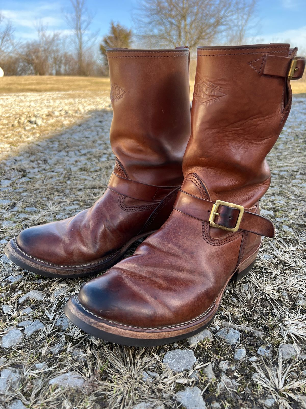 Photo by blackandbrownblues on February 15, 2023 of the Wesco Mister Lou in Maryam Natural Horsebutt.