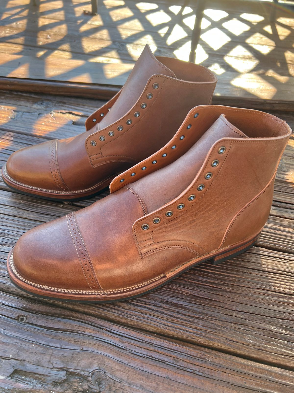 Photo by blackandbrownblues on November 29, 2021 of the Viberg Service Boot in Horween Natural Essex Workshoe Butt.