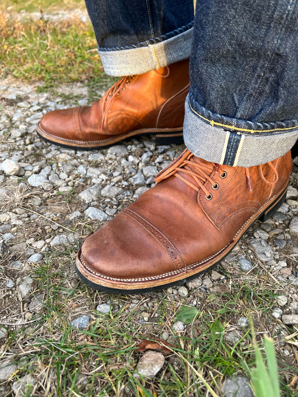 Photo by blackandbrownblues on October 25, 2023 of the Viberg Service Boot in Horween Natural Essex Workshoe Butt.