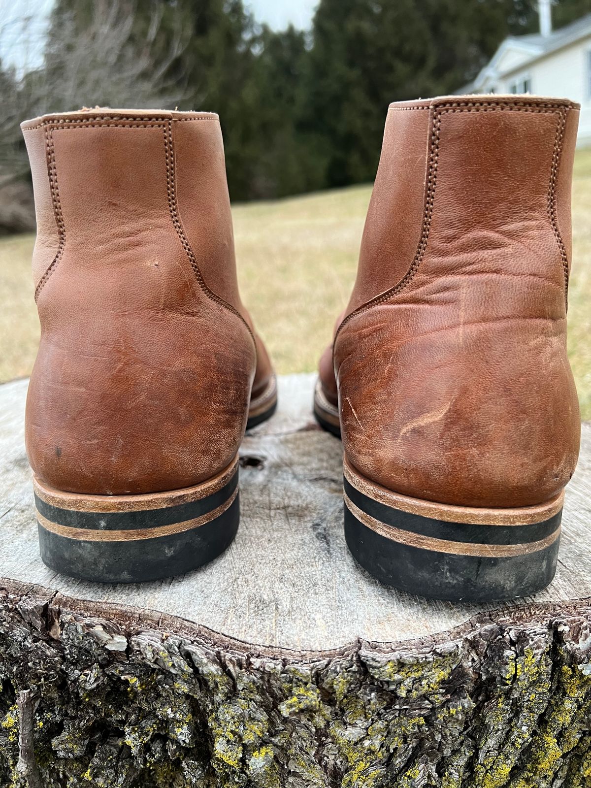Photo by blackandbrownblues on January 3, 2024 of the Viberg Service Boot in Horween Natural Essex Workshoe Butt.