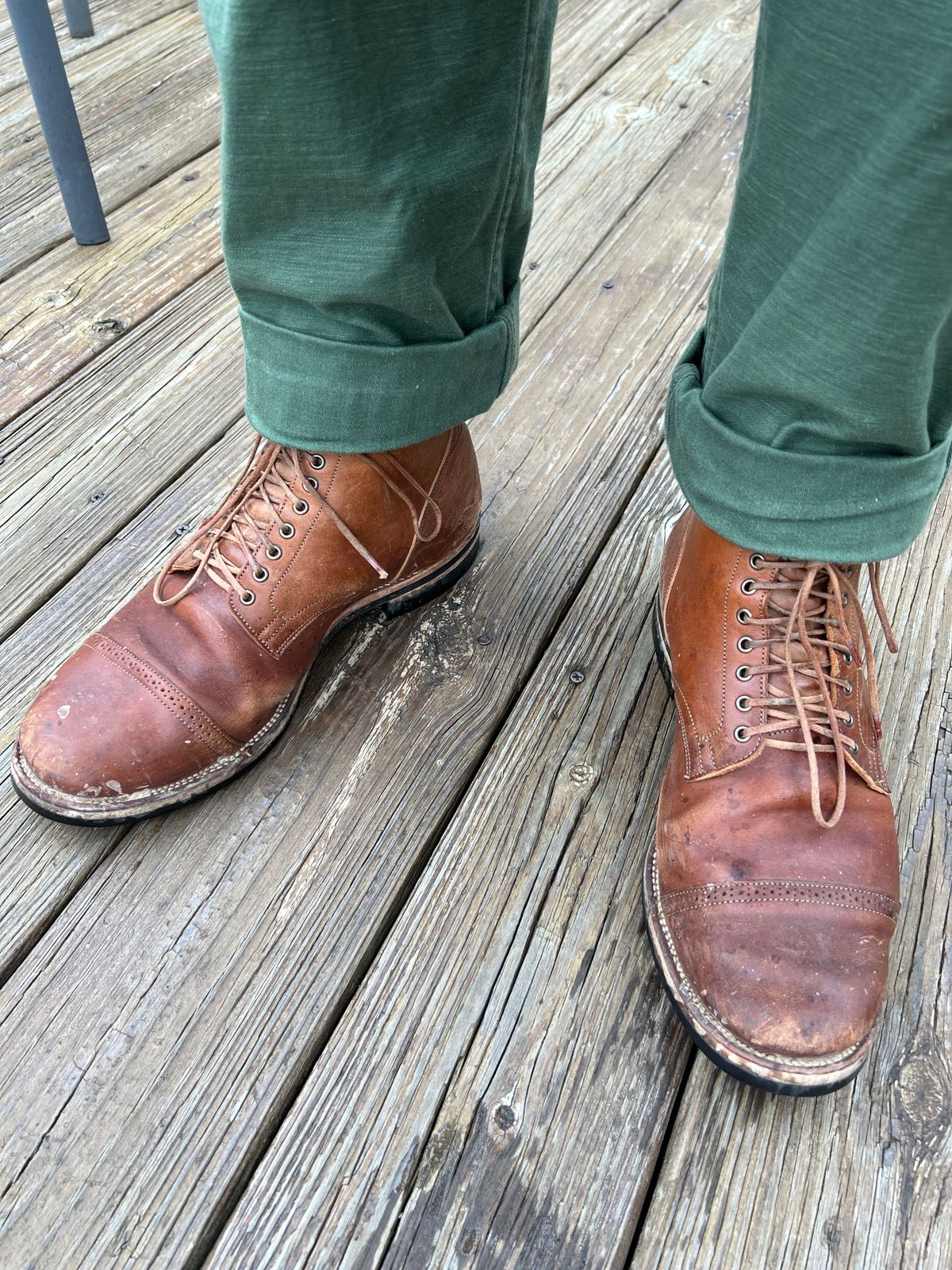 Photo by blackandbrownblues on April 1, 2024 of the Viberg Service Boot in Horween Natural Essex Workshoe Butt.