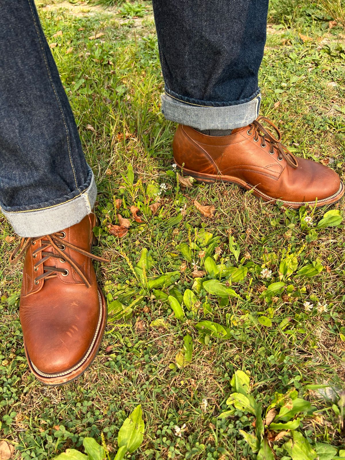 Photo by blackandbrownblues on August 1, 2023 of the Viberg 145 Oxford in Horween Natural Essex Workshoe Butt.