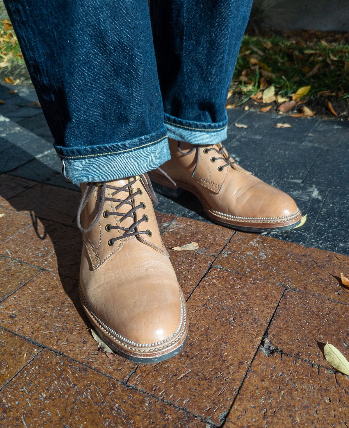 Photo by StarWarrior on October 20, 2023 of the Midas Spalla Derby Boot in Shinki Natural Oiled Horsebutt.