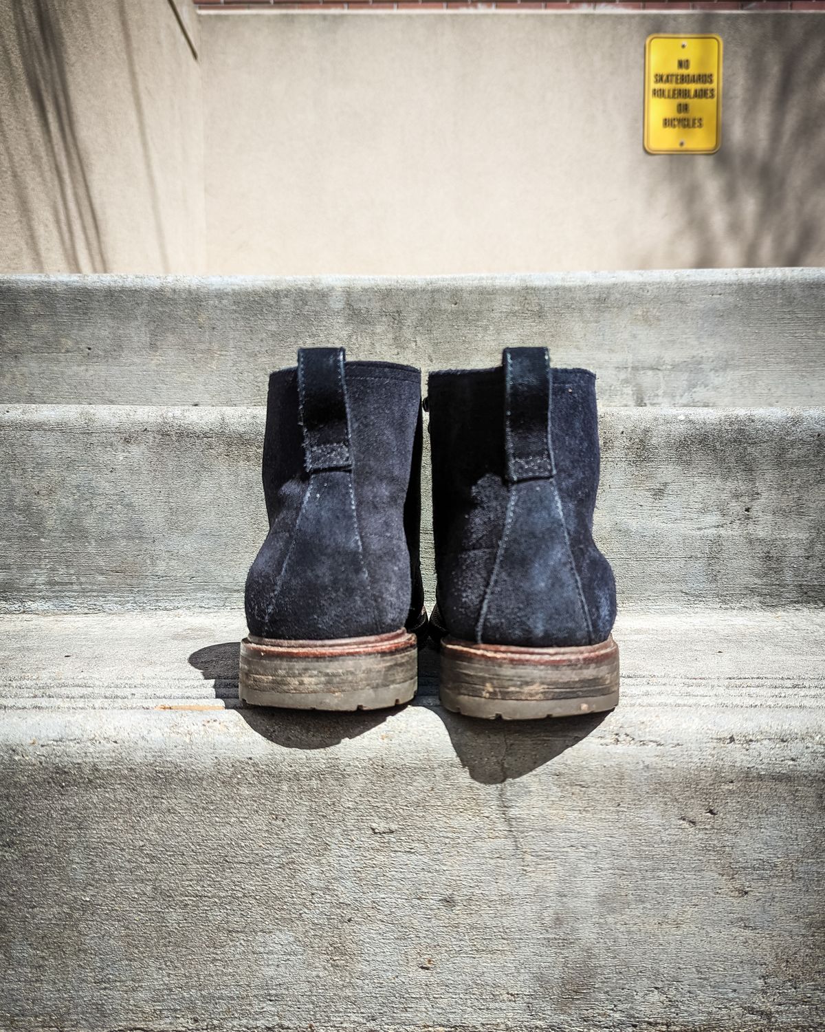 Photo by StarWarrior on April 5, 2023 of the J.Crew Kenton Pacer Boots in C.F. Stead Navy Blue Janus Calf Suede.